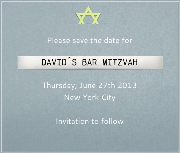 Graublaue Bar Mitzvah oder Bat Mitzvah Save the Date Karte mit  einem gelben Davidstern oben mittig.